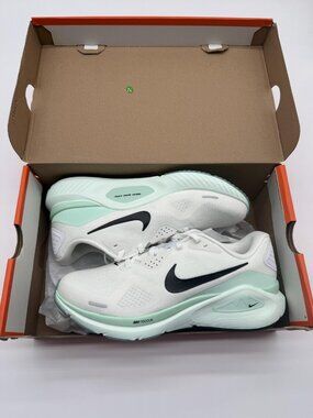 New Nike Structure 26 Wide Shoes Women's Size 9.5 White Green Running HQ2589 100